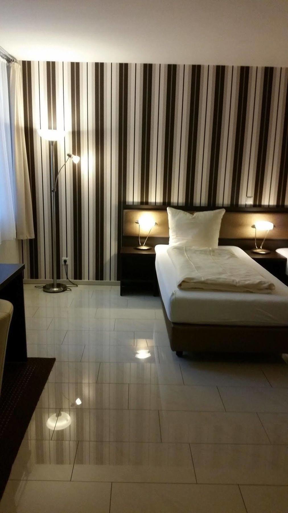 Cityhotel Ahlen Garni Exterior foto